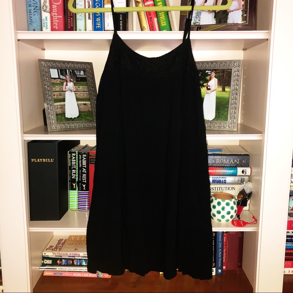 [Mossimo Supply Co.] Black swing dress